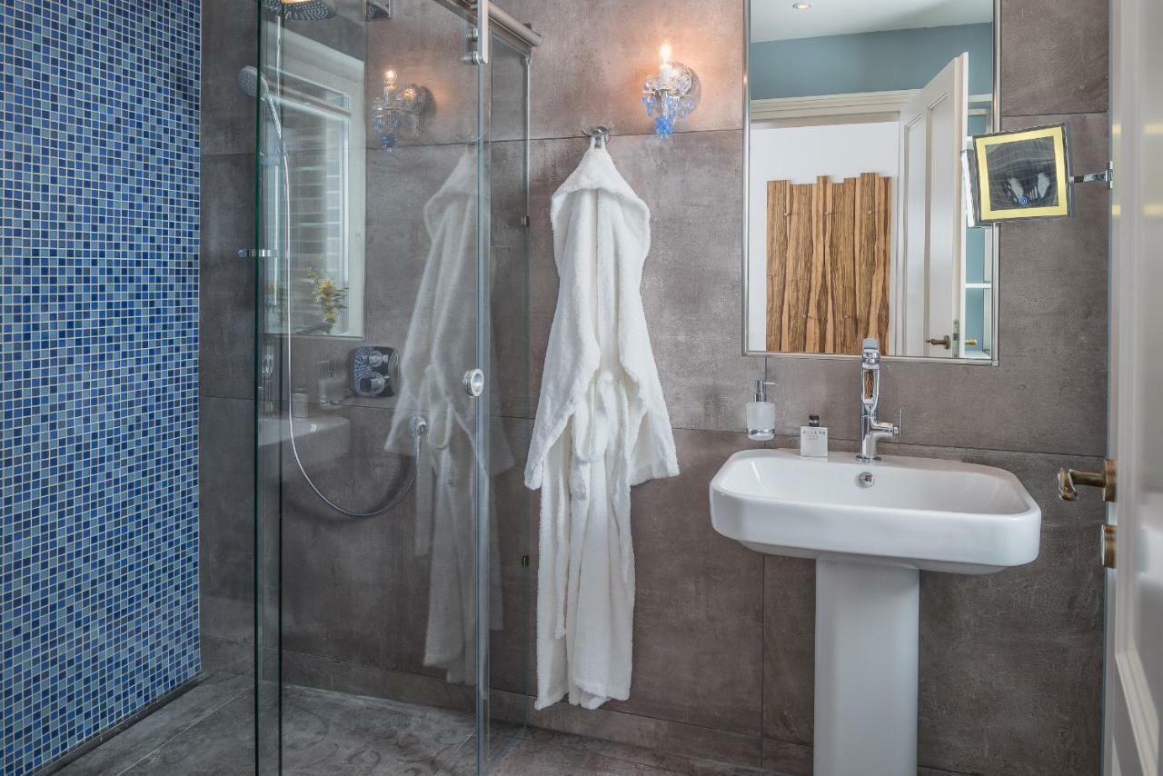 Villa Lotsenhaeuser Ruegen - Luxus Ferienhaus - 3 Schlafzimmer - Sauna - Dachterrasse Mit Boddenblick Breege Luaran gambar