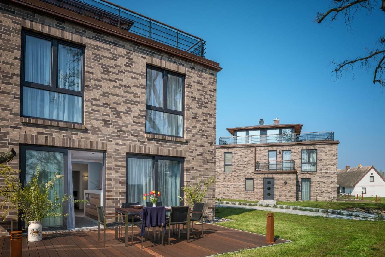 Villa Lotsenhaeuser Ruegen - Luxus Ferienhaus - 3 Schlafzimmer - Sauna - Dachterrasse Mit Boddenblick Breege Luaran gambar