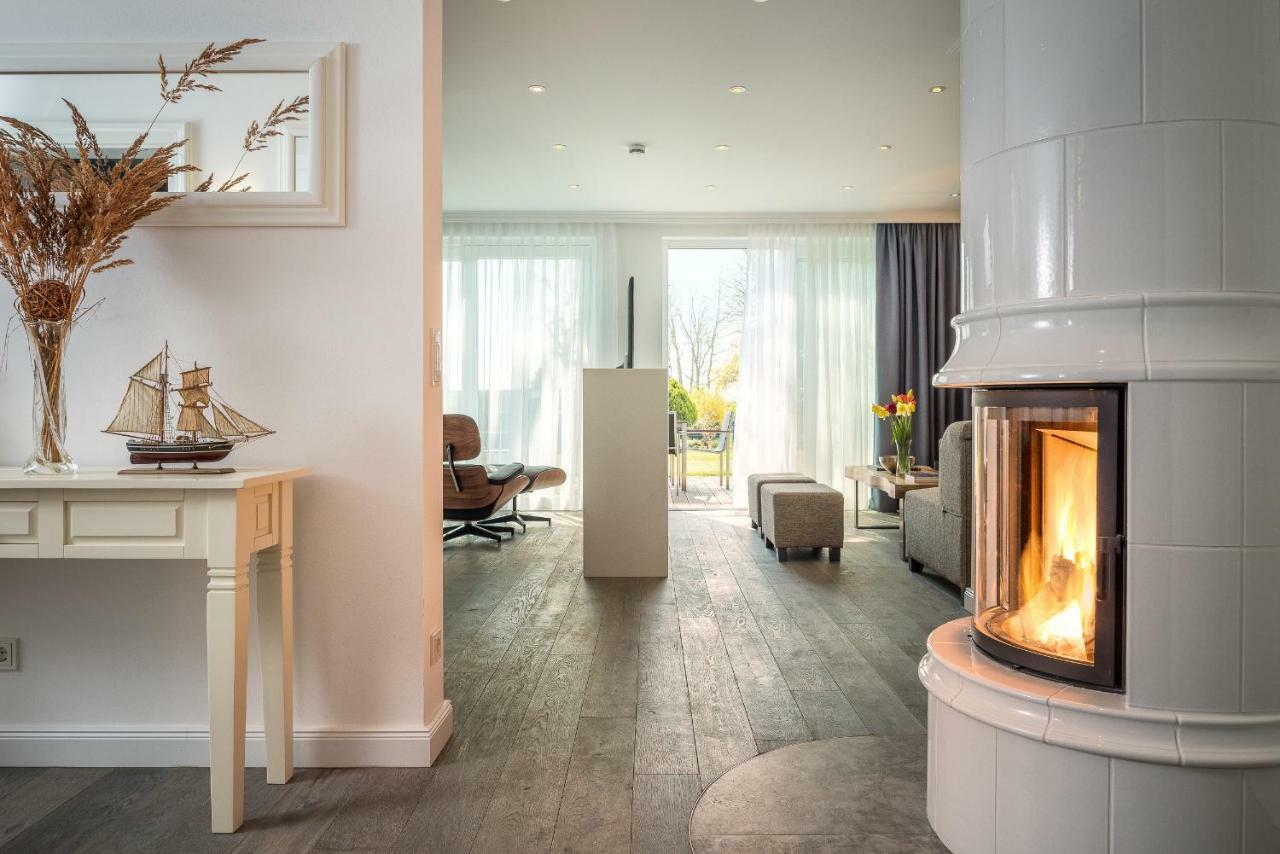 Villa Lotsenhaeuser Ruegen - Luxus Ferienhaus - 3 Schlafzimmer - Sauna - Dachterrasse Mit Boddenblick Breege Luaran gambar